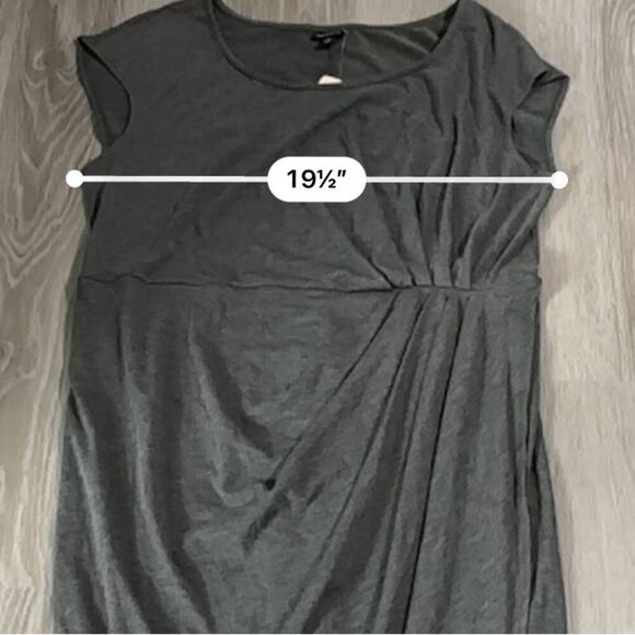 Torrid Shirred Tulip Gray Short Sleeve‎ Ruched Midi Dress in Charcoal Heather 1X - Picture 10 of 11